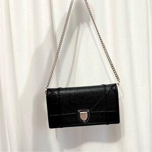 Dior Dioriama wallet on chain shoulder bag